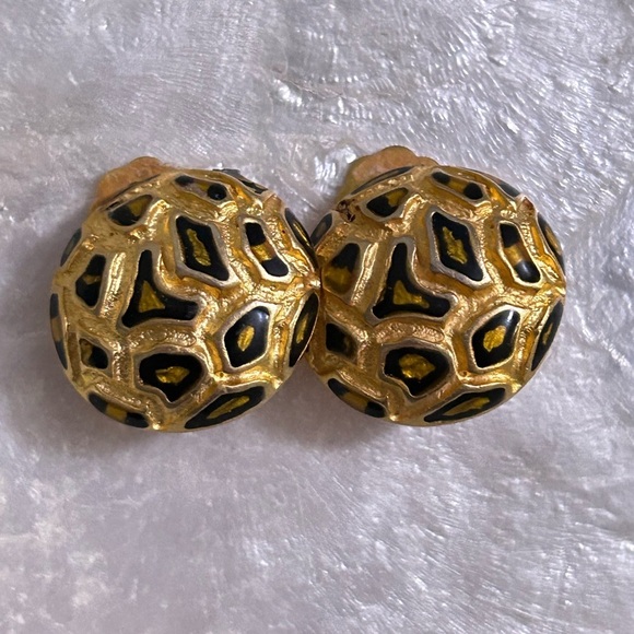 Vintage Animal Print Clips by Craft - Picture 1 of 10